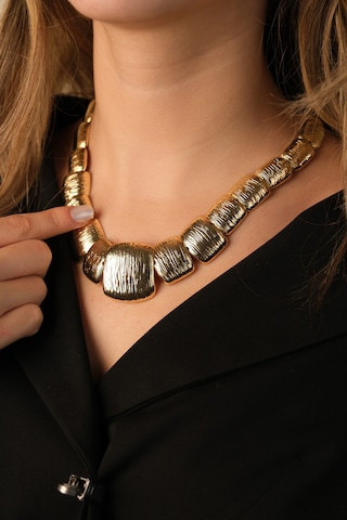 Çildan Womens Özel Eskitme Detaylı Kare Plaka Gold Kolye Altın