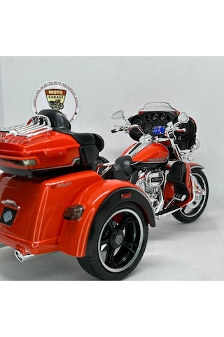Harley Davidson 2021 Cvo Trı 1:12 Diecast Motosiklet Model Lisanslı Metal Maket Oyuncak & Biblo