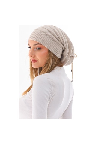 Kadın Ipli Taş Bere Taş