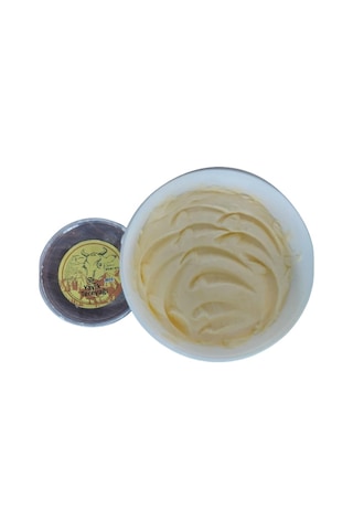 Niyazibey Çiftliği Tuzlu Yayık Tereyağı 900 G