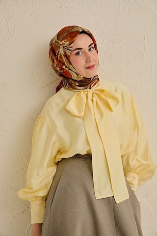Silk Home Tivil İpek Eşarp Ist 11501- 15 Kiremit Çiçek Desen