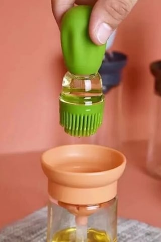 Hazneli Silikon Uçlu Cam Yağdanlık Sirke Yağ Yumurta Ve Sos Fırçası Asorti Çok Renkli