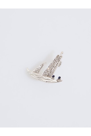 Jimmy Key Jimmy Key Gümüş Rengi Yelkenli Figürlü Broş 6sw355510161
