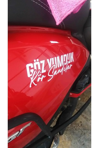 Göz Yumduk Kör Sandılar Yazı Jdm Araba Motosiklet Cam Etiket Sticker 19x6,5cm Beyaz Renk Beyaz