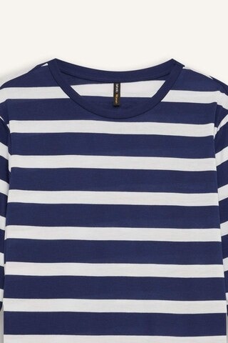 Defacto Regular Fit Bisiklet Yaka Çizgili Casual Uzun Kollu Tişört A9442AX24WNNV31 Lacivert