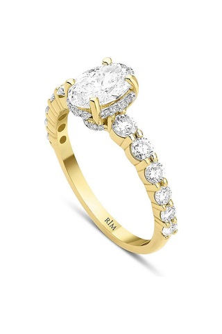 1.80 Karat Oval Tektaş Laboratuvar Pırlanta Yüzük - Hrd Sertifikalı Altın