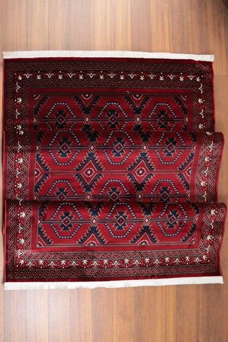 Nakış Serisi Kırmızı Zeminli Geometrik Motifli Şık Salon Halısı Af316 Red Çok Renkli