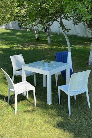 Rattan Small Camlı Beyaz Masa Takımı Bahçe&balkon 1 Camlı Masa 4 Sandalye Beyaz