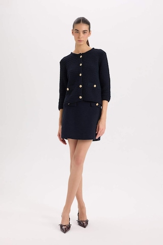 DeFacto A Kesim Normal Bel Astarlı Tweed Mini Etek B0692AX24AUNV28 Lacivert