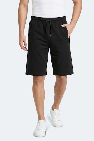 Slazenger Neyra Erkek Kapri Siyah Şort