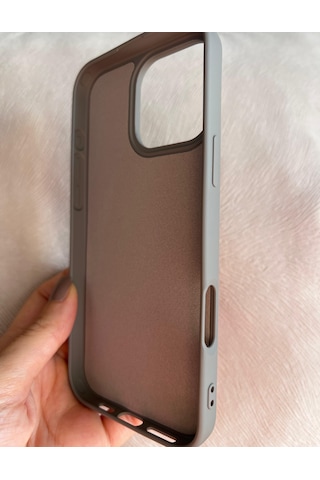 Apple Uyumlu iPhone 16 Pro Max Logolu İçi Kadife Silikon Lansman Kılıf
