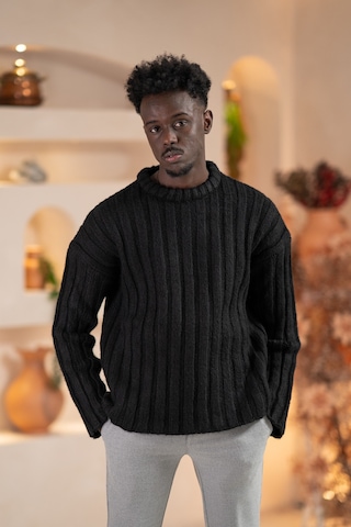 Oversize Kendinden Çizgili Pamuklu Kalın Triko Spor Kazak Siyah