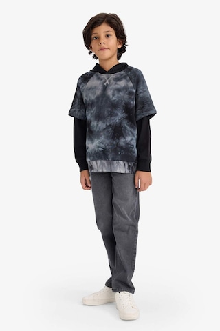 Defacto Erkek Çocuk Regular Fit Kapüşonlu Desenli Sweatshirt G4988a825wnnv28 Lacivert-nv28
