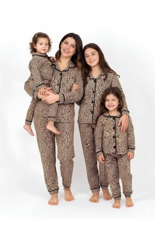 Dolaş Kids Anne Ve Kız Çocuk Ve Bebek Leopar Desenli Boydan Düğmeli Pijama Takımı Kahverengi