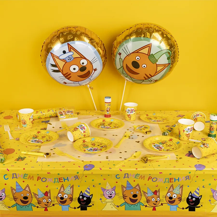 Eventbox Kullanimlik Tabaklar, Bardaklar Ve Masa Örtüsüyle Birlikte Tek Kullanımlık Sofra Takımı 371862418 100 adet