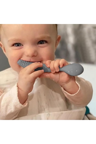 Meleni Baby 3'lü Silikon Beslenme Seti - Silikon Mama Önlüğü Vakum Tabanlı Tabak Diş Kaşıyıcılı Kaşık Antr Genel