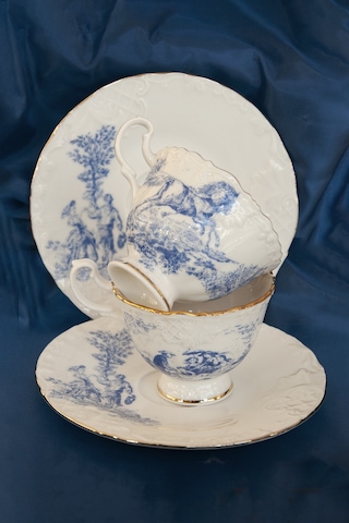 Altın Yaldızlı İngiliz Desen Bone 2 Kişilik Kahve Fincan Takımı-m