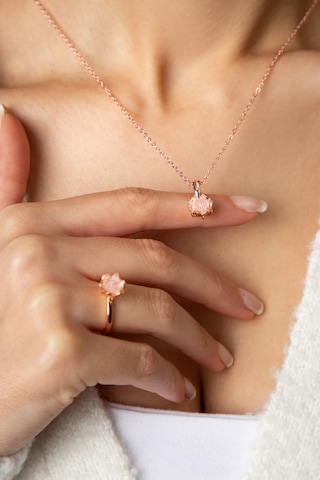 Kadın Rose Kaplama Beyaz Taşlı Lotus Çiçeği Kolye Yüzük  Set Rose Gold