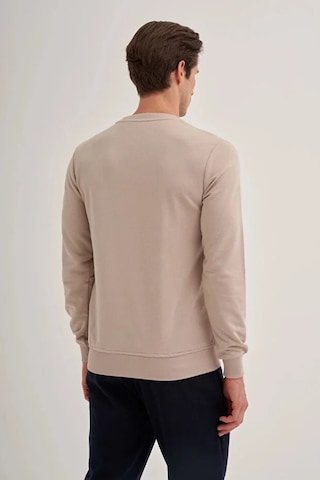 Cazador Slim Fit Mevsimlik 3 İplik Pamuk Karışımlı Sweatshirt-56100 Bej