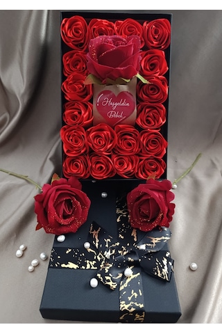 İnci Mode Hoşgeldin Bebek 18+1 Çiçekli Kutu Hediyelik Çiçek Kutusu Siyah Hastaneye Hediye Doğum Hedi