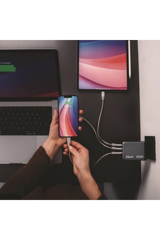 Verbatım GNC-200 32204 - V 200 W Gan Şarj Cihazı