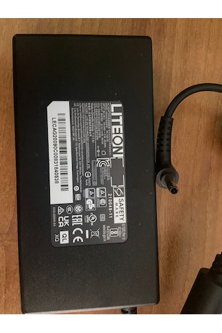 Lıteon Pa-1181-76 20v 9a 180w İnce İğne Uç Adaptör Lıteon Pa-1181-76 20v 9a 180w İnce İğne Uç Adaptör