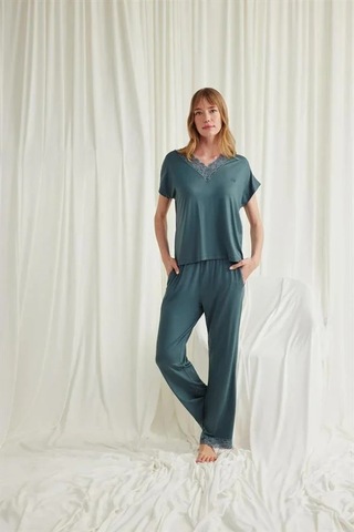 Emvera Kadın Kısa Kollu V Yakalı Dantelli Pijama Takımı Yeşil