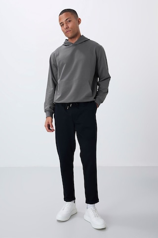 Tommy Life Lacivert Yüzeyi Dokulu Standart Fit Erkek Eşofman Alt - 82154
