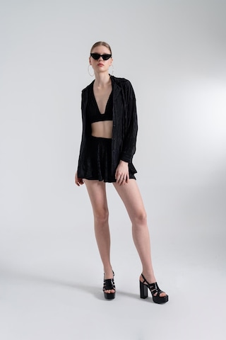 Holly Lolly Oversize Düğme Kapamalı Comfy Oversize Gömlek Siyah