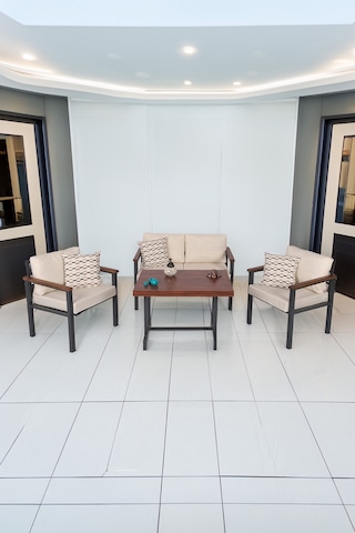 Neokas Balkon Mobilyası, Metal Oturma Grubu, Balkon Seti, Kafe Koltuğu, Bekleme Alanı Koltuğu, 1 + 1 + 2 + M Antrasit