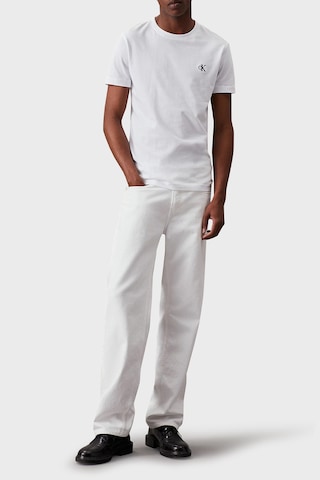 Calvin Klein Erkek T Shirt J30j314544 Yaf Beyaz Beyaz