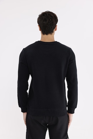 Rowinger Selanik Doku Yumuşak Tutuşlu Rahat Kalıp Yuvarlak Yaka Esnek Manşetli Sweatshirt Black