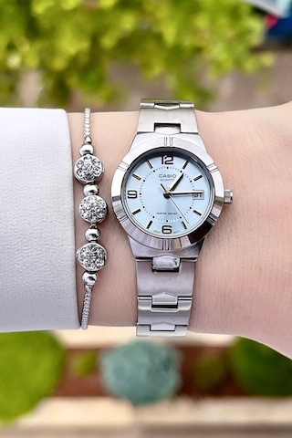 Casio Csıste17 Kadın Kol Saati