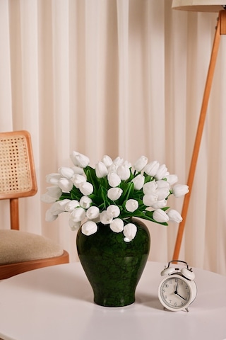Beyaz Yapay Lüx Lale Çiçeği Buketi 8 Dallı Premium Canlı Islak Dokulu 35 Cm