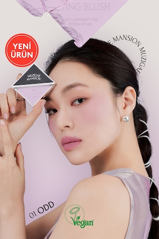 Ciltle Bütünleşen Ve Pürüzsüzleştiren, Yumuşak Dokulu Allık Muzıgae Mansıon Fitting Blush 01 Odd 01 Odd
