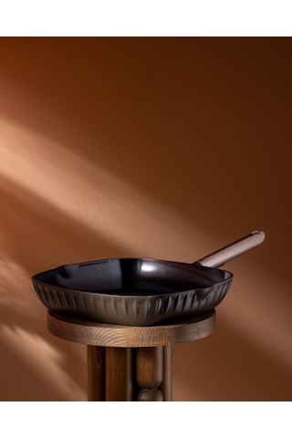 Madame Coco Freya Izgara Tavası - Kahverengi - 16 CM