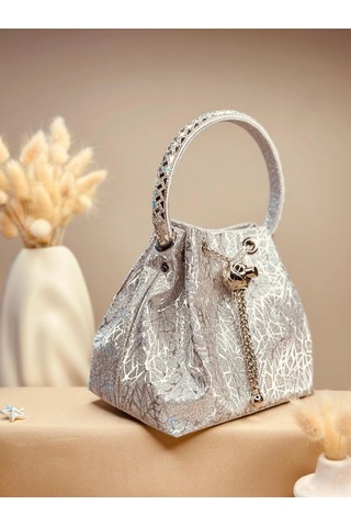 Elora Atelier Taş Detaylı Büzgülü Buz Gümüş Çanta Çok Renkli