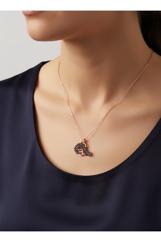 Gümüş Siyah Zirkon Taşlı Gold Osmanlı Tuğrası Trend Kadın Kolye Ö