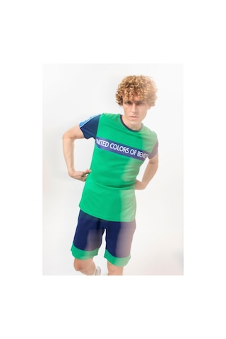 Benetton Bnt-m20482-23y Erkek T-shirt Bnt-m20482-r1938 Yeşil