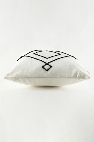 Koza Home Craft Siyah Baklava Dilimi Desenli Boncuk Elyaf İç Dolgulu Kırlen Standart