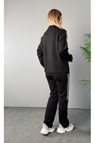 Soonaksesuar Kadın Fermuar Ve Ekose Detay Sweatshirt Ve Pantolon Üç Iplik Kumaş Ikili Takım Siyah