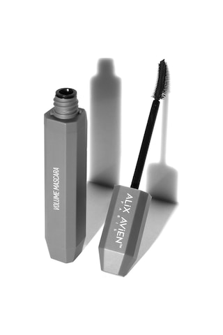 Alix Avien Suya Dayanaklı Yoğun Pigmentasyonlu Hacim Veren Doğal Kıvrımlı Siyah Maskara Waterproof Mascara