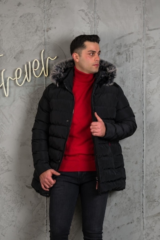 Slimfit Kapşonlu Içi Astarlı Erkek Spor Kapitone Mont 001