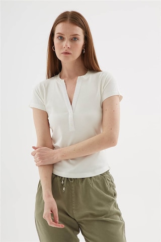 Fashion Friends Düğme Detaylı Ekru Kadın Bluz 26y0494k1