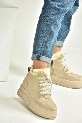 Fox Shoes V367343402 Bej Süet İçi Tüylü Kalın Tabanlı Kadın Bot Bej