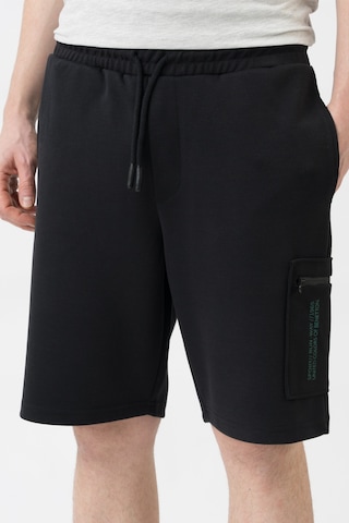 Unıted Colors Of Benetton Erkek Şort Bnt-m21149 Siyah