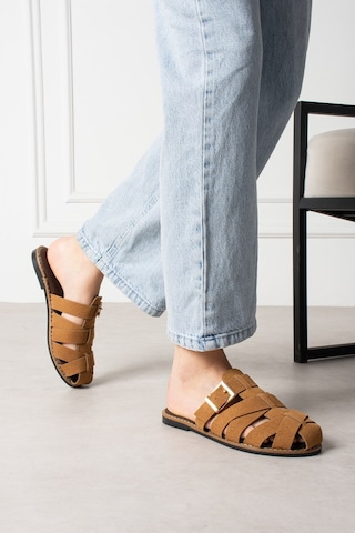 Shoetek Laverya Kadın Terlik Bantlı Tokalı Taba Süet