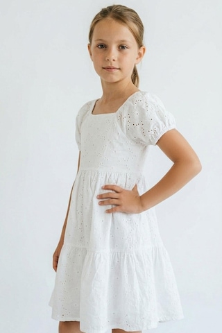 Breeze Kız Çocuk Elbise Çiçek Nakış Güpürlü Kolları Lastikli 6-12 Yaş, Ekru