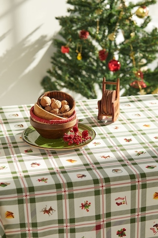 Yılbaşı Noel Figürlü Masa Örtüsü 140x240