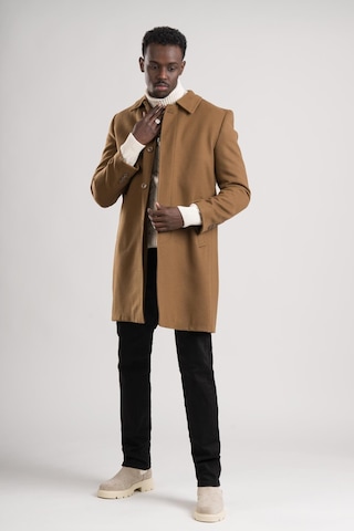 Yakalı Klasik Kesim Düğmeli Uzun Kaşe Erkek Kaban Taba